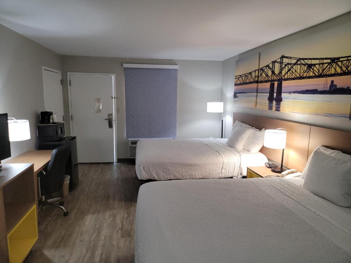 Days Inn By Wyndham Biscoe Esterno foto